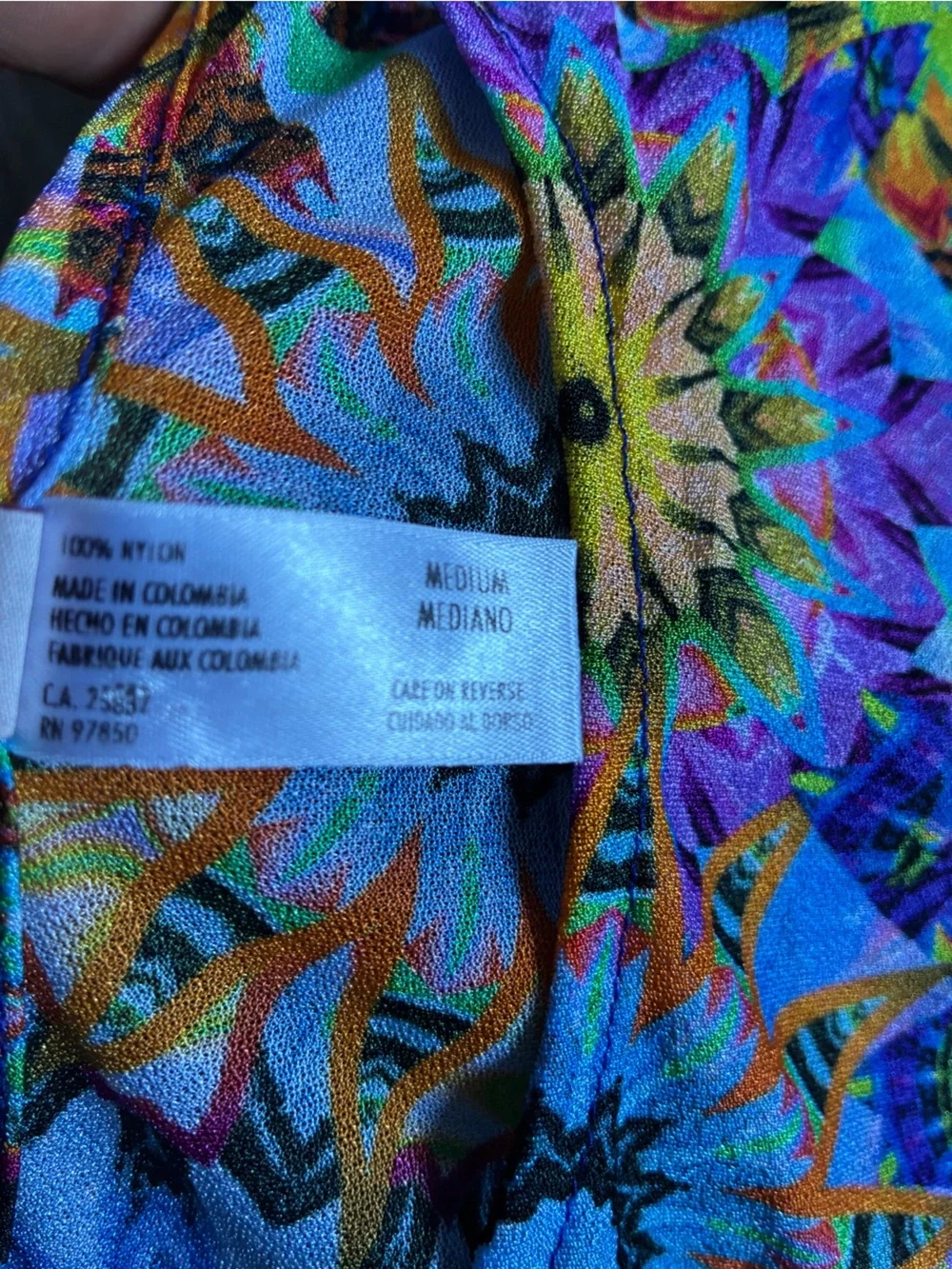 Luli Fama Kaleidoscope Print Batwing Swim Cover Up Resort Medium.